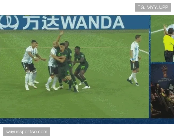 拉人犯规的判罚标准与裁判执行细节解析