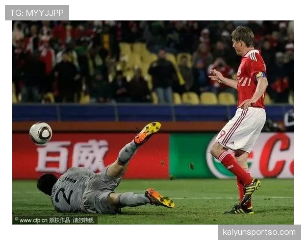 点球击中门框后能补射吗？规则如何判定